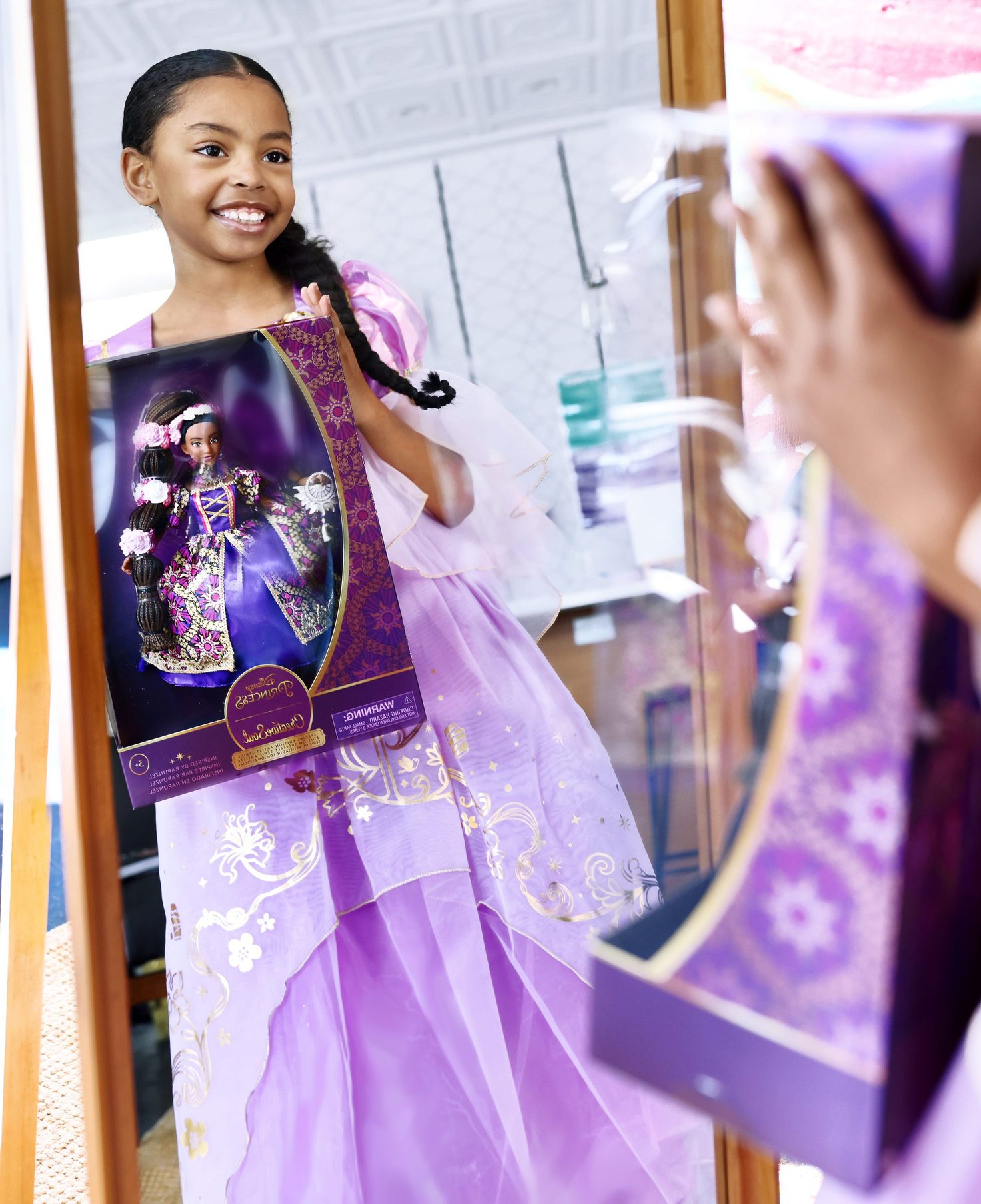 Behind the scenes on the Disney Princess doll shoot 2